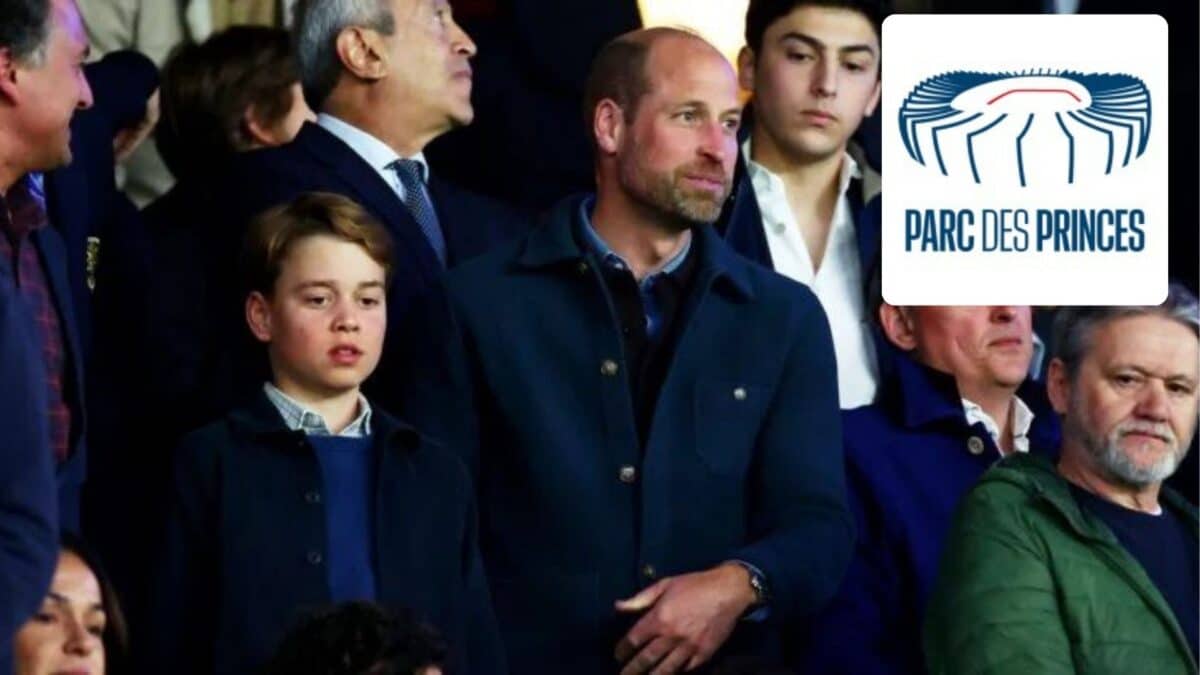 Le Prince William et son fils assistant au match Aston Villa Vs Aston Villa.