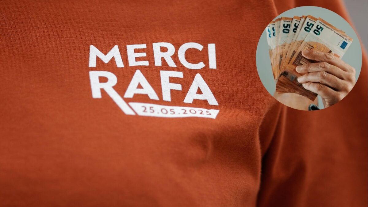La plupart des t-shirts distribués durant la cérémonie ont été vendus à prix d'or sur le web.