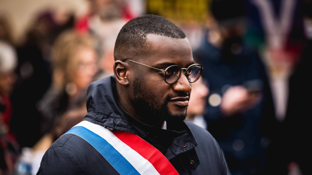 Carlos Martens Bilongo victime du racisme à l'Assemblée nationale.