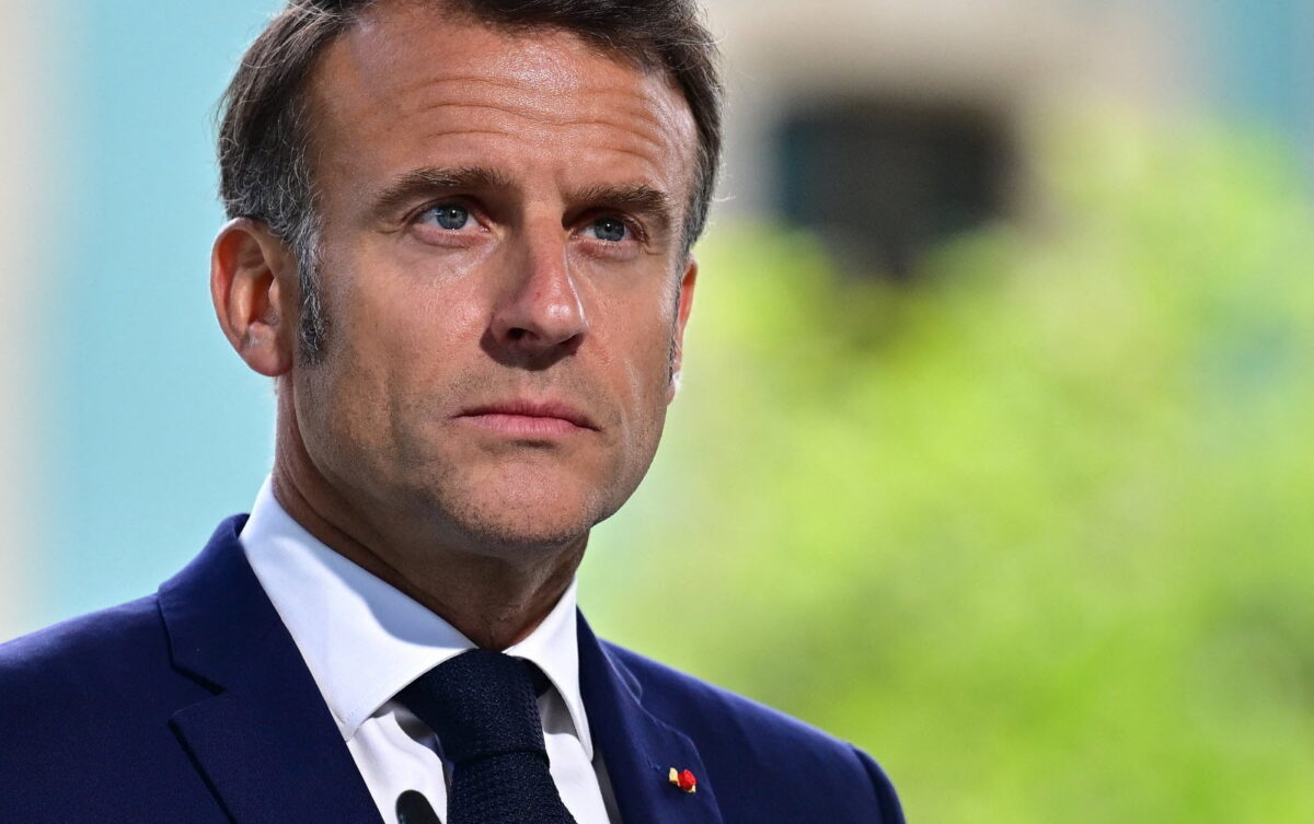 Emmanuel Macron n'a pas tardé à réagir pour défendre son épouse.