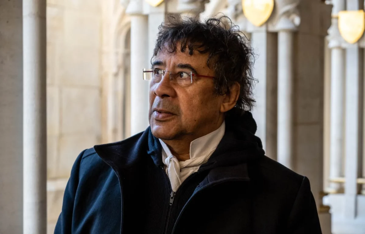 Laurent Voulzy a été handicapé par une arthrose cervicale.